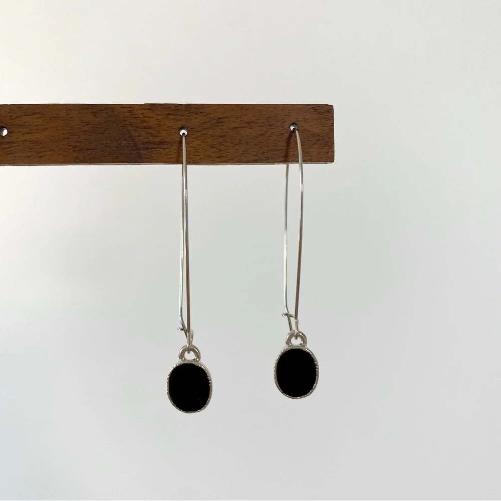 4/$15 Silver Black Enameled Kidney Wired Oval Drop Hoop Earrings